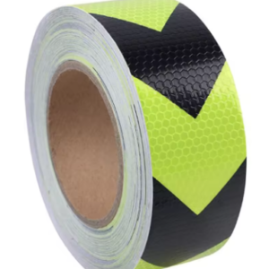 Banda reflectorizanta VERDE cu sageata NEAGRA tip fagure rola 25m x 5 cm