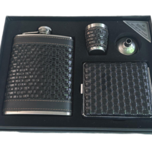 Set cadou format din 4 piese plosca palnie pahar tip shot si tabachera NEGRU CU MODEL