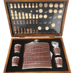 Set cadou joc de sah dame si table cu Plosca si pahare MARO